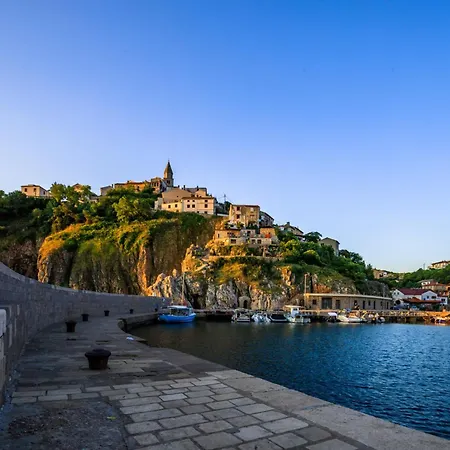 In - Insel Krk 13566 * Сило