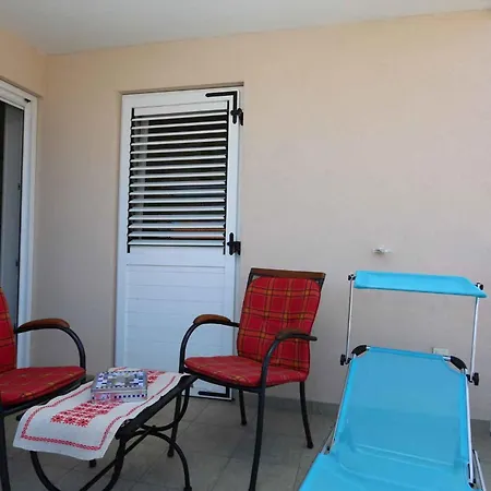 In - Insel Krk 13566 Silo (Krk)